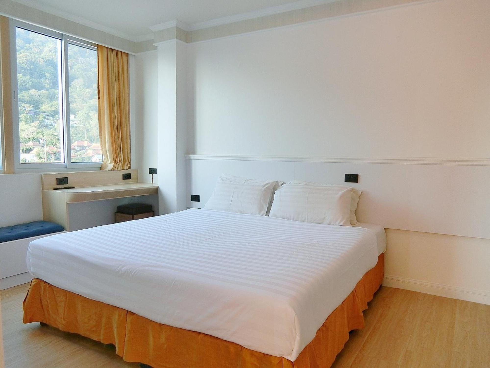 Sira Boutique Residence - Newly Renovated Patong Buitenkant foto