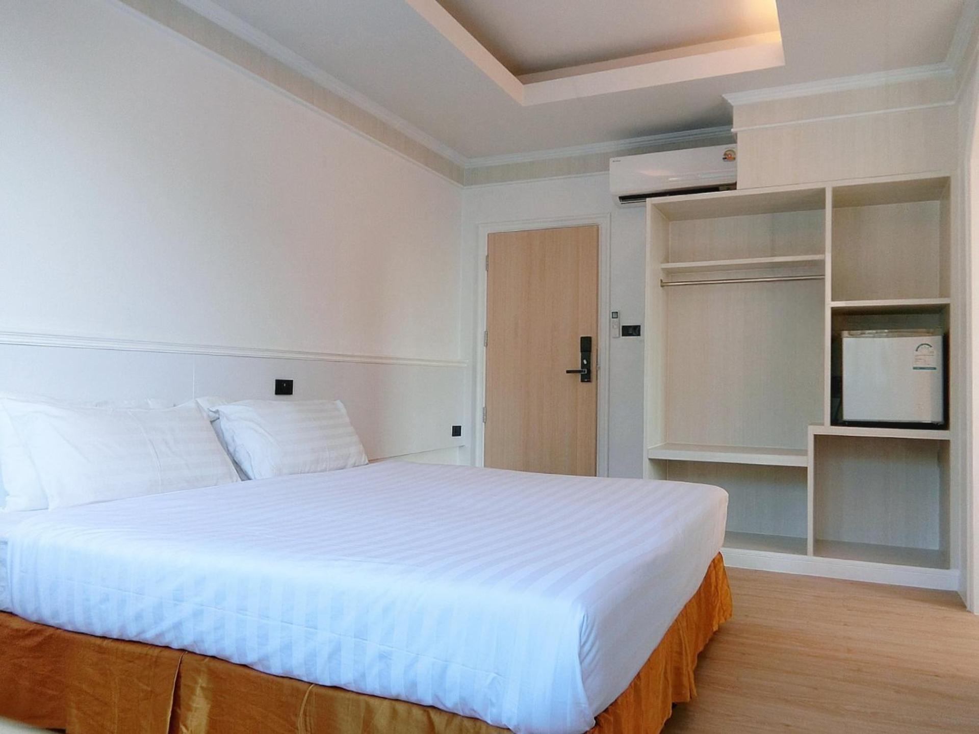 Sira Boutique Residence - Newly Renovated Patong Buitenkant foto