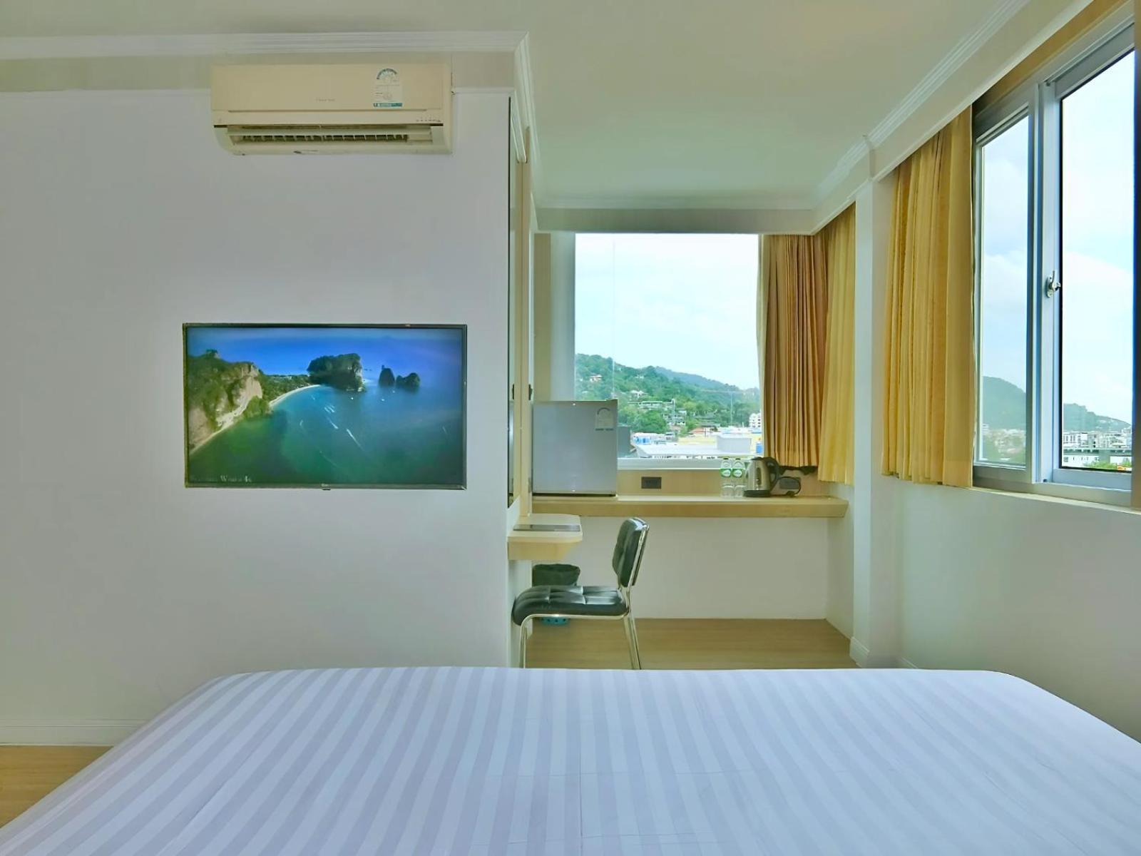 Sira Boutique Residence - Newly Renovated Patong Buitenkant foto