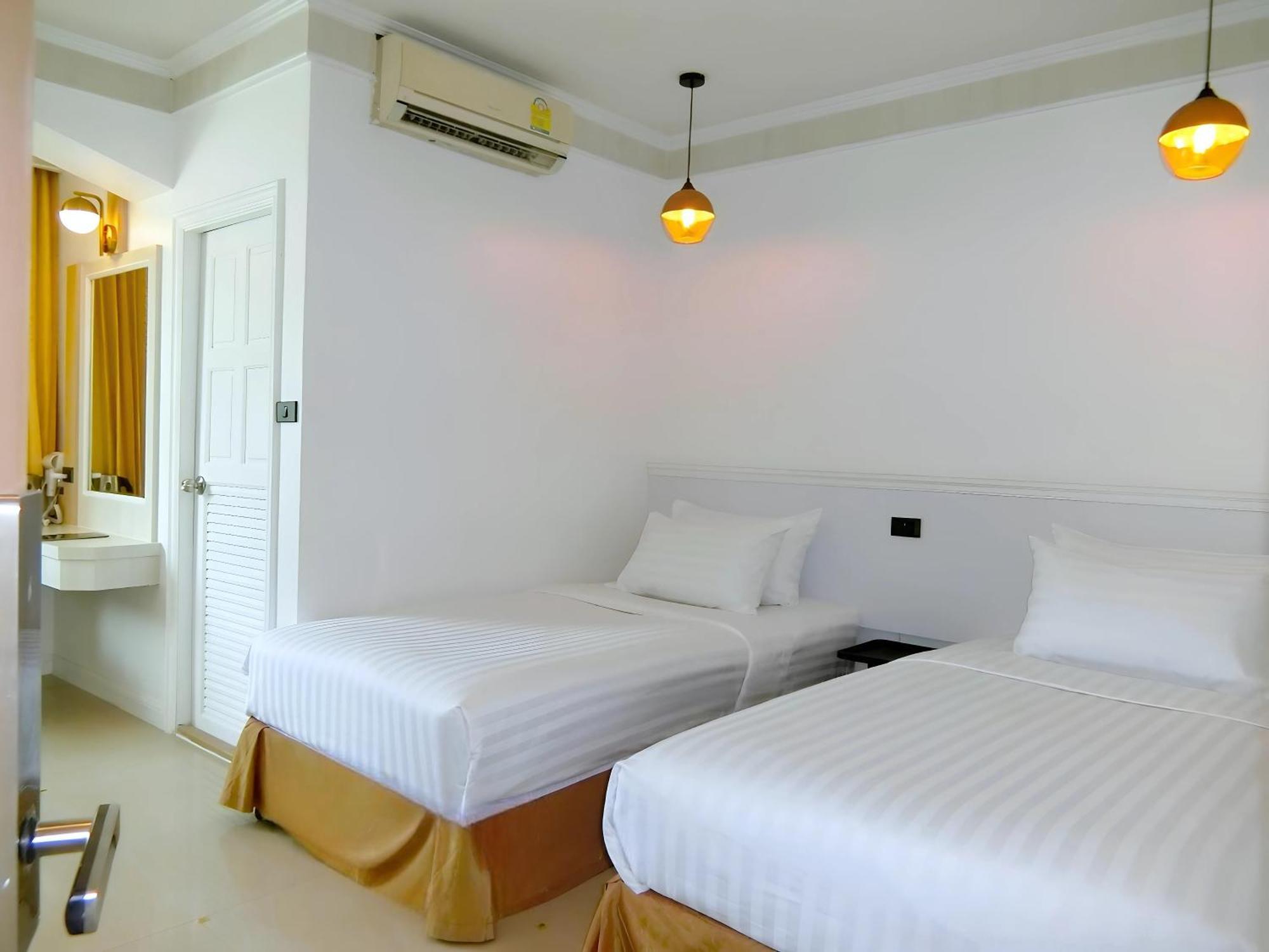 Sira Boutique Residence - Newly Renovated Patong Buitenkant foto
