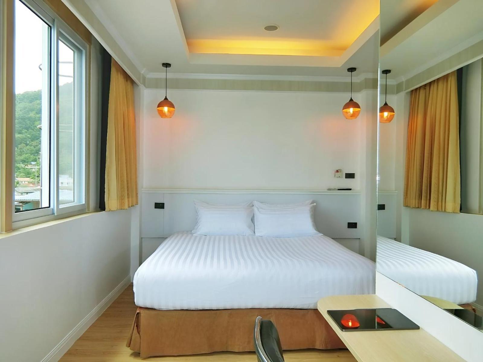 Sira Boutique Residence - Newly Renovated Patong Buitenkant foto