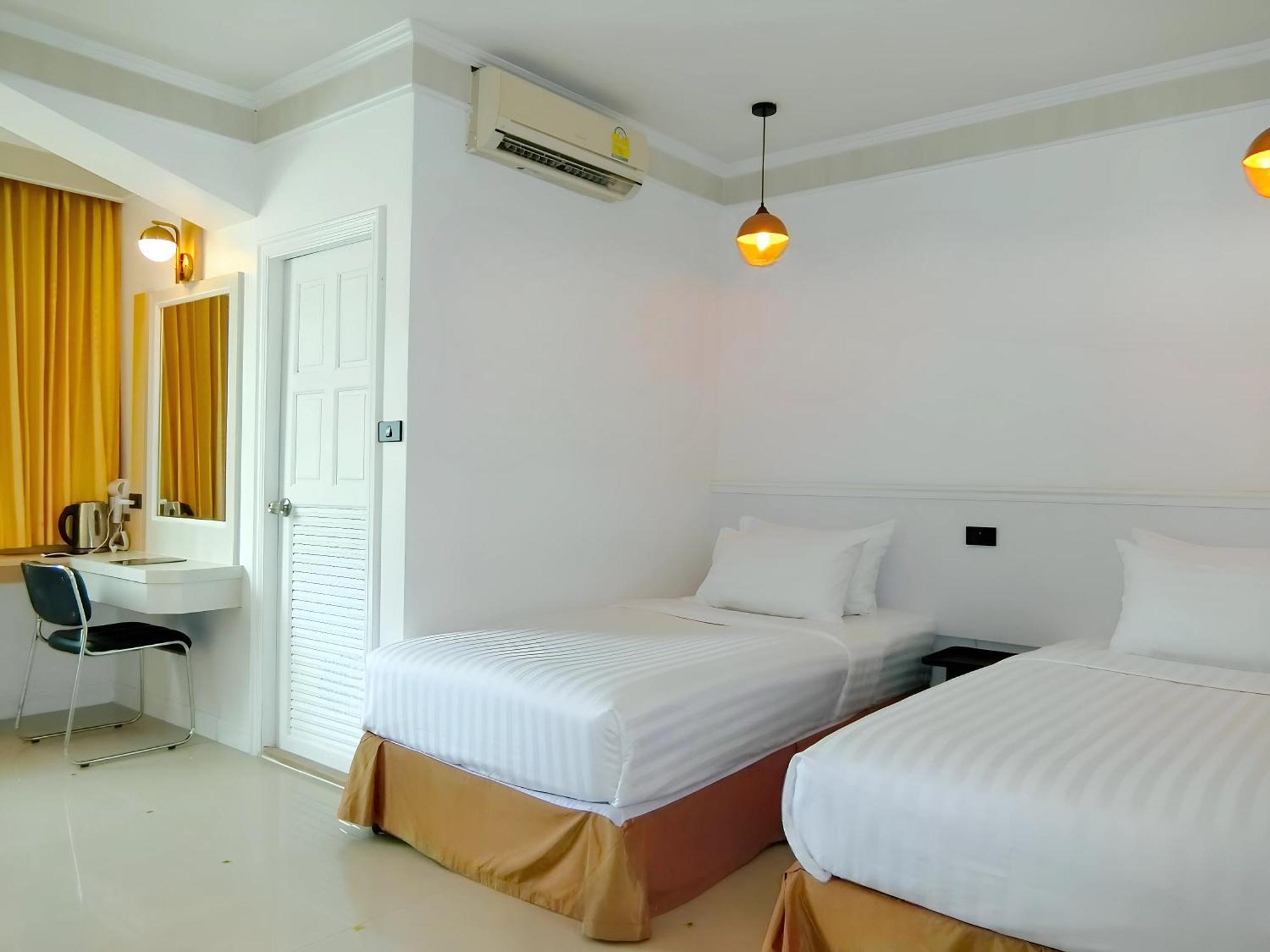 Sira Boutique Residence - Newly Renovated Patong Buitenkant foto