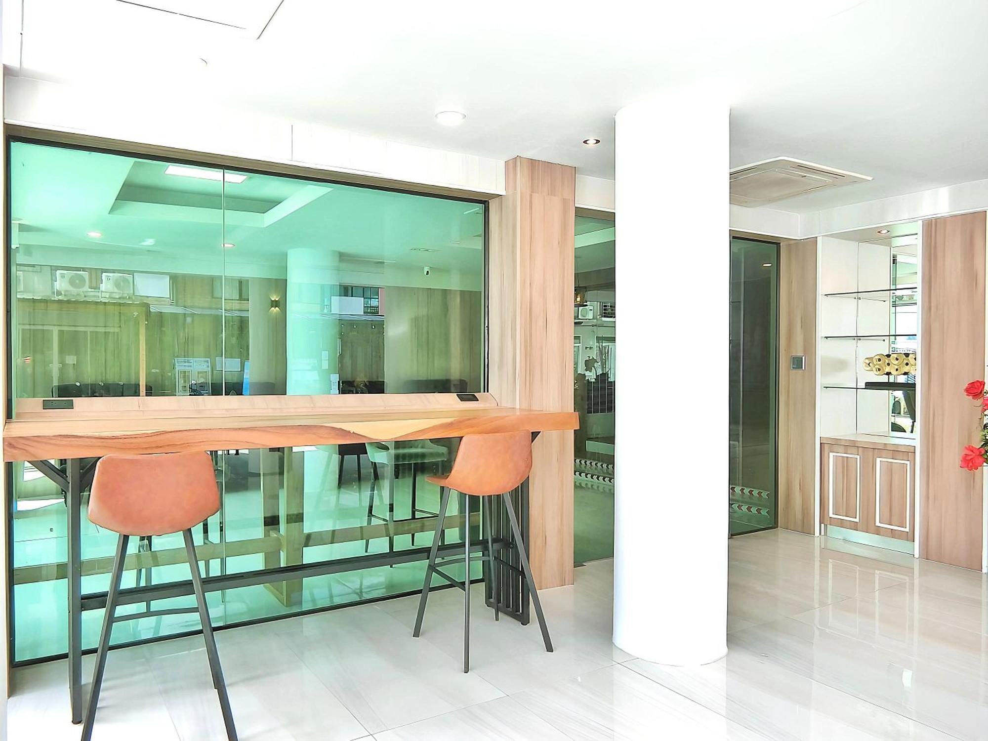 Sira Boutique Residence - Newly Renovated Patong Buitenkant foto