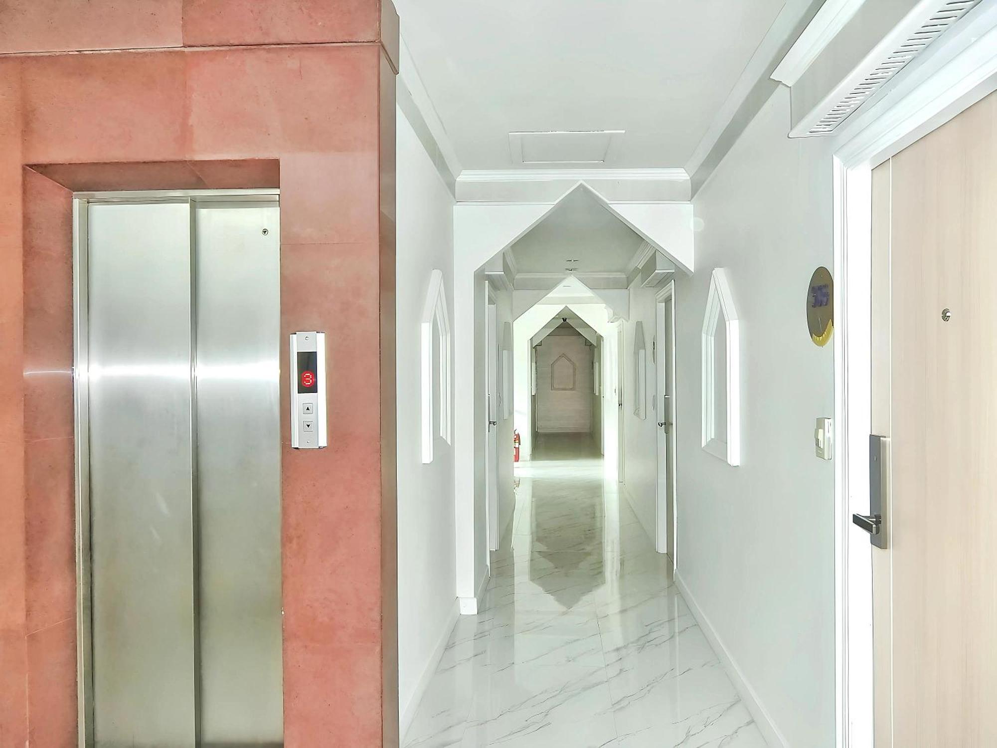 Sira Boutique Residence - Newly Renovated Patong Buitenkant foto