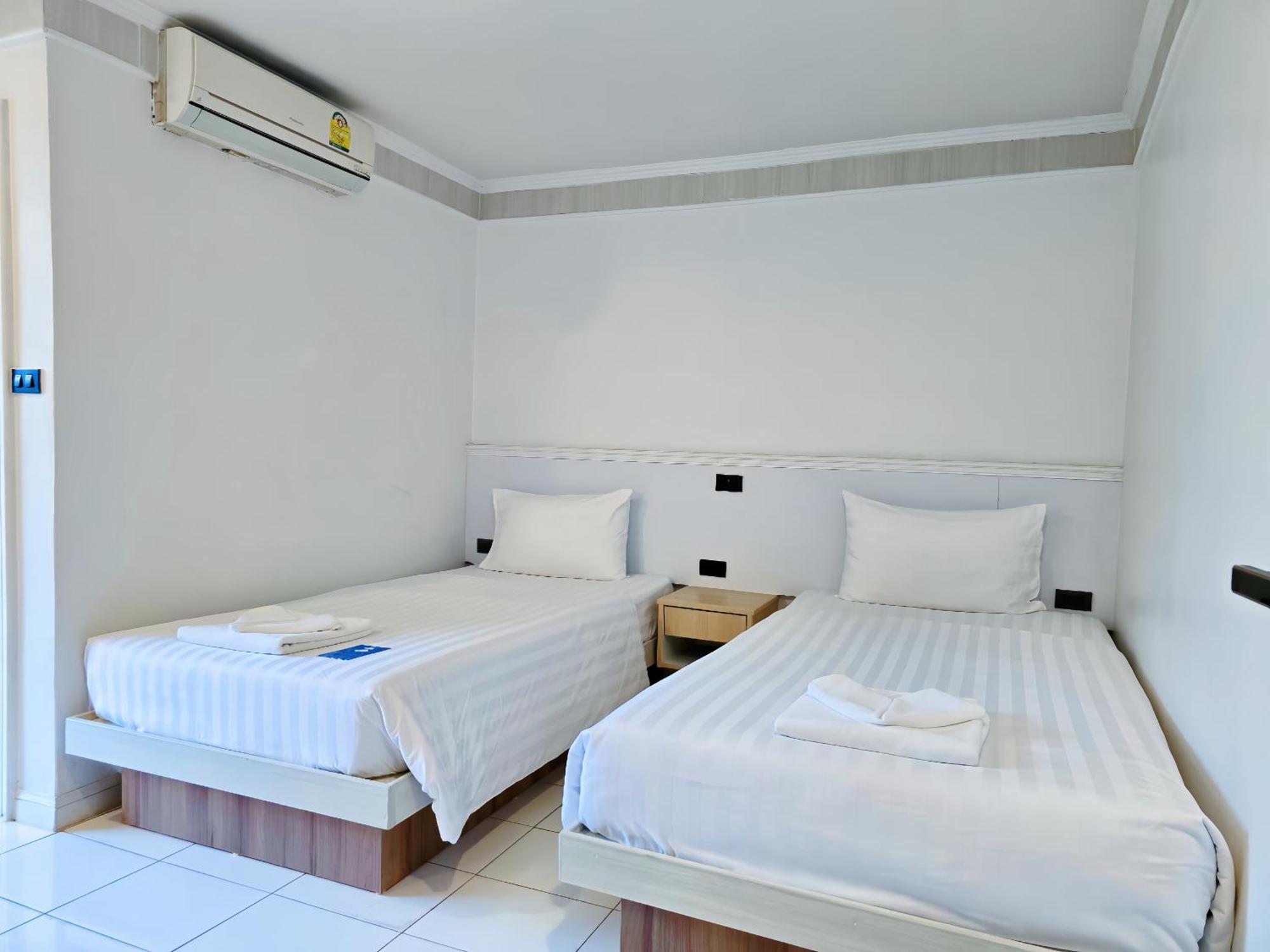 Sira Boutique Residence - Newly Renovated Patong Buitenkant foto