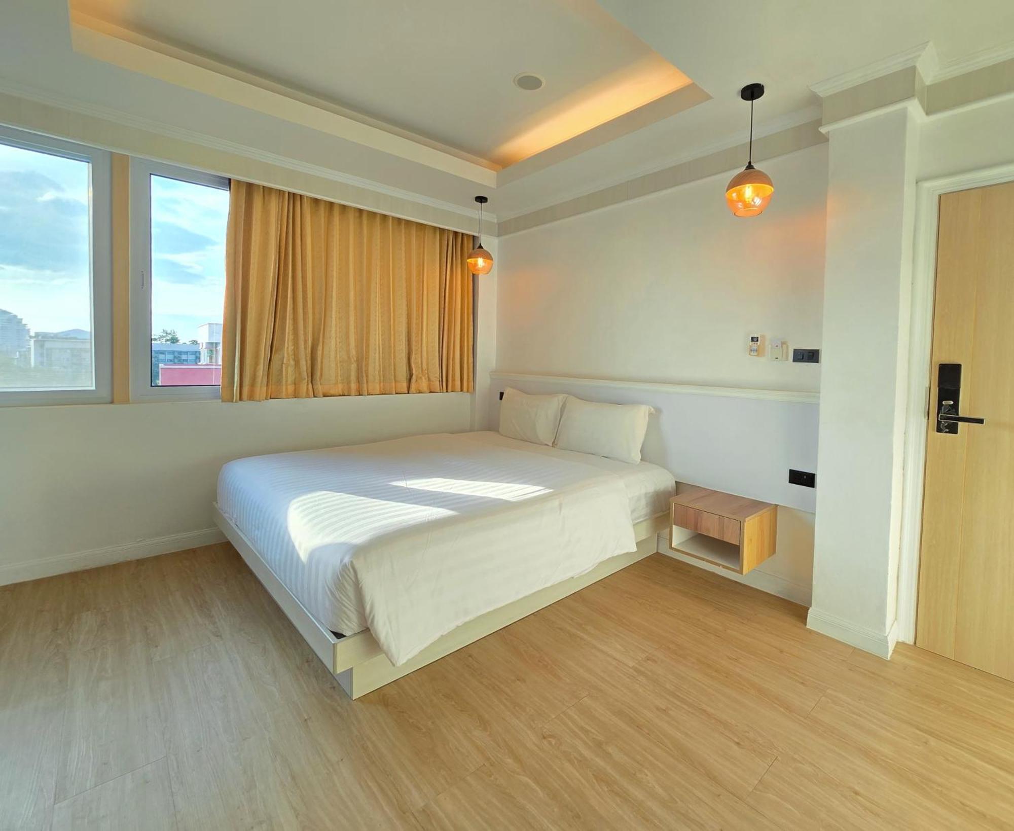 Sira Boutique Residence - Newly Renovated Patong Buitenkant foto